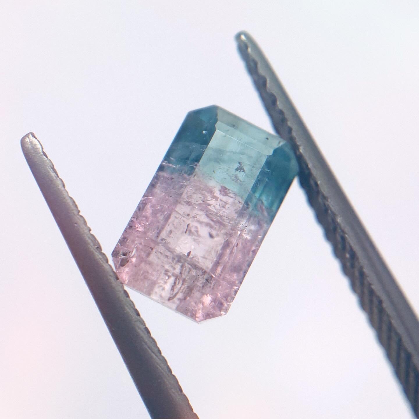 キキララカラーの金平糖なバイカラートルマリン