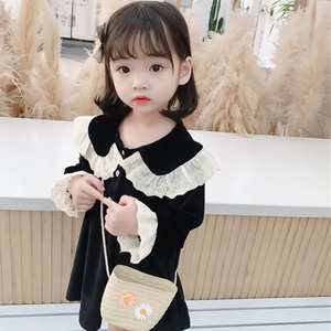 子供服 90〜140 フォーマル フリル襟 ミディ丈ドレス ワンピース 送料無料 フリル袖 フレアスカート 子供 キッズコーデ キッズファッション キッズドレス キッズ 可愛い きれいめ エレガント クルーネック 春 冬 秋 ガーリー 韓国系 お出かけ 外出 きれいめカジュアル 着回し ファッション デート コーディネート 重ね着 休日 特別な日 お祝い 記念日 カジュアル 普段着 春コーデ 冬コーデ 秋コーデ 韓国 おしゃれ シンプル ゆったり 韓国ファッション ワンポイント コーデ バイカラー
