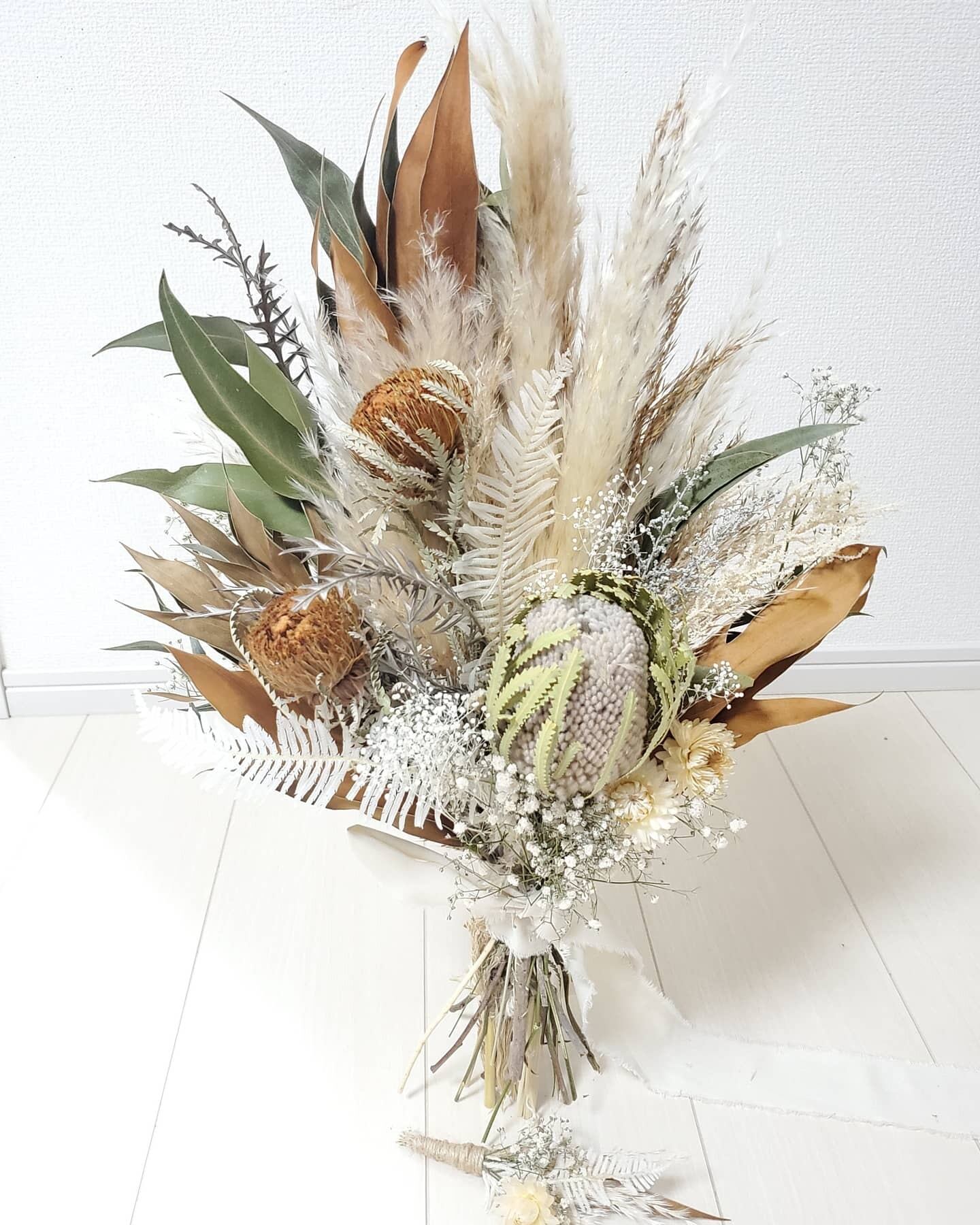 福岡市・北九州市手渡しのみ】アネモネ ヘッドアクセサリー 