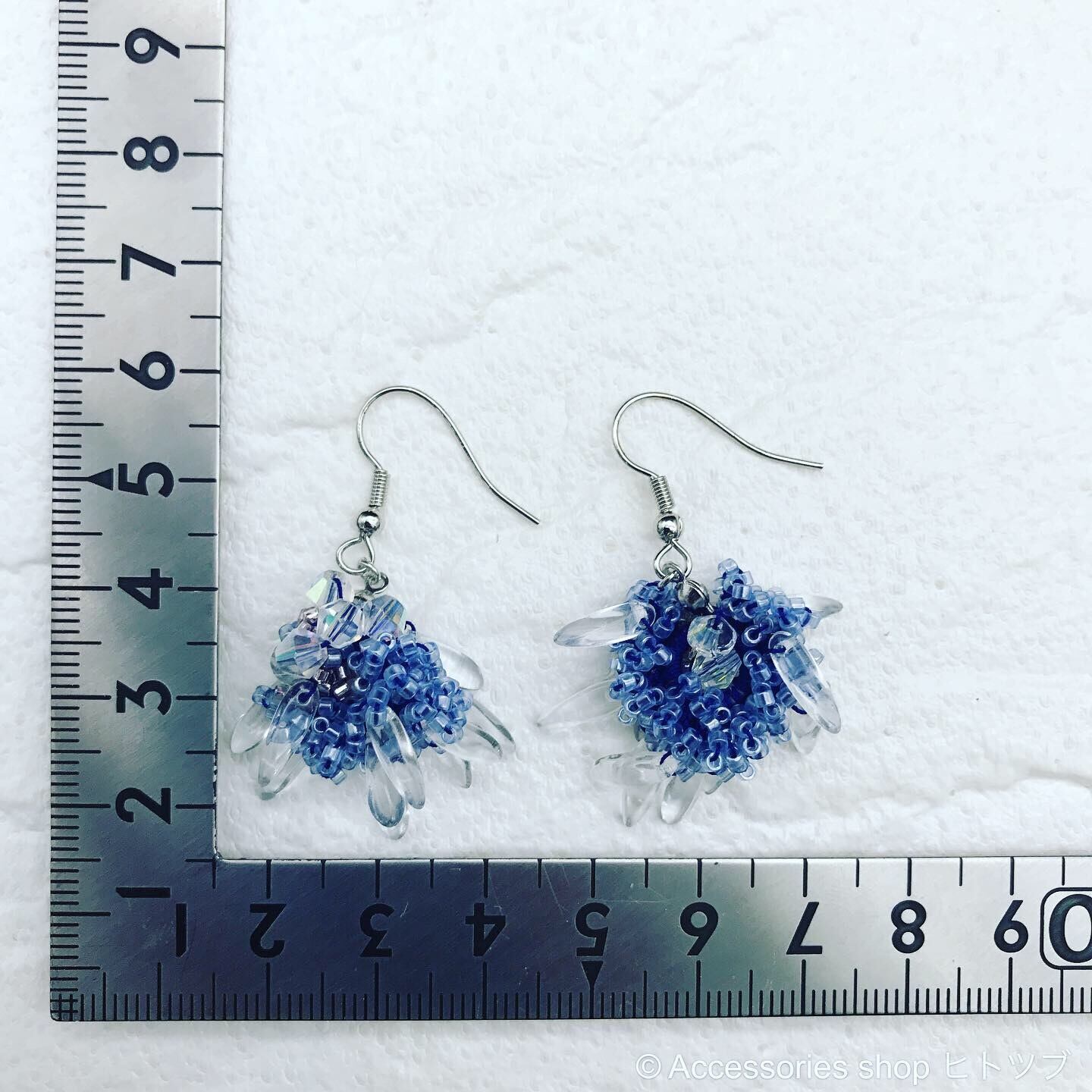 0187:blue×clear チェコガラスのフックピアス