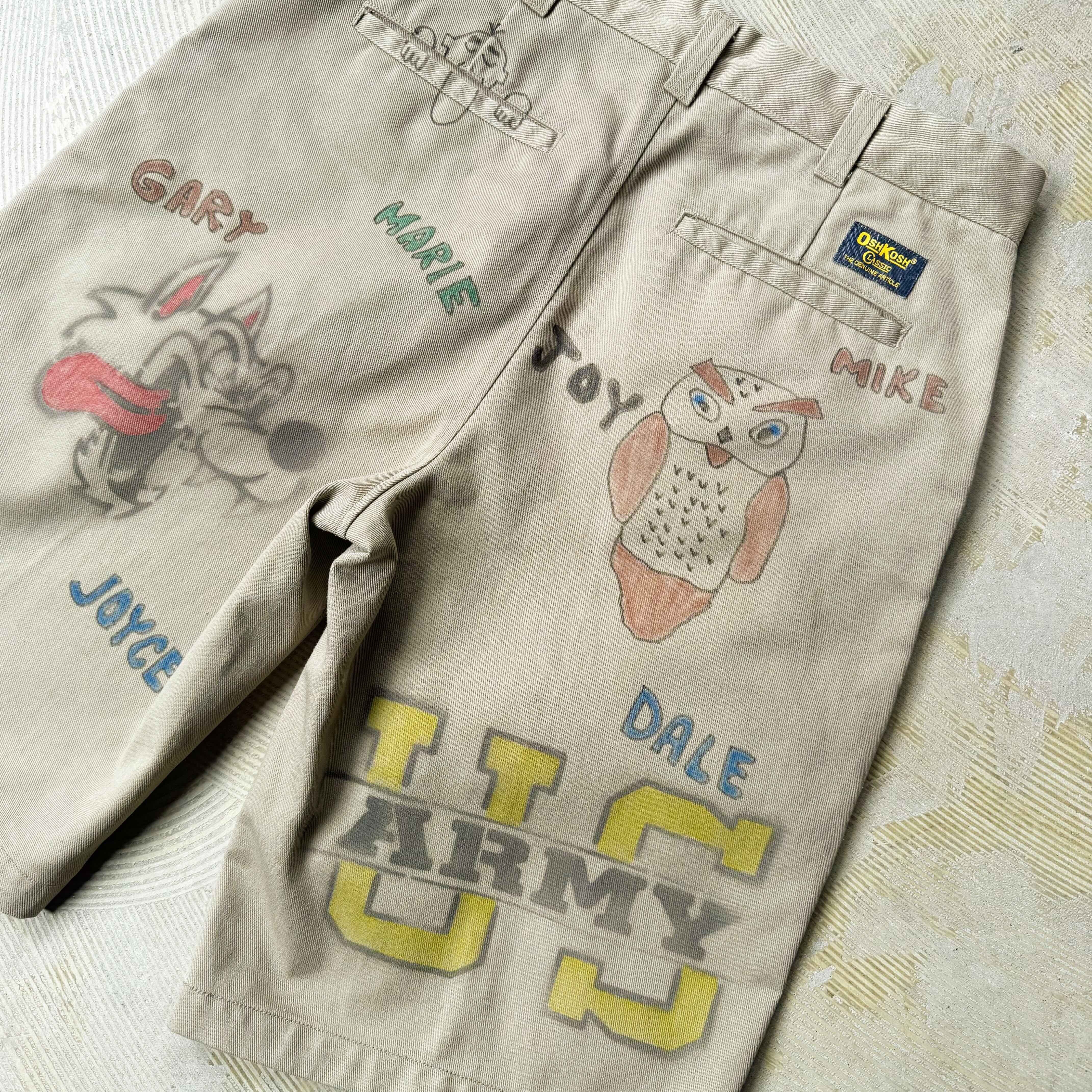 OSHKOSH】HAND PAINTED ART STENCIL MEMORIAL SHORT PANTS
