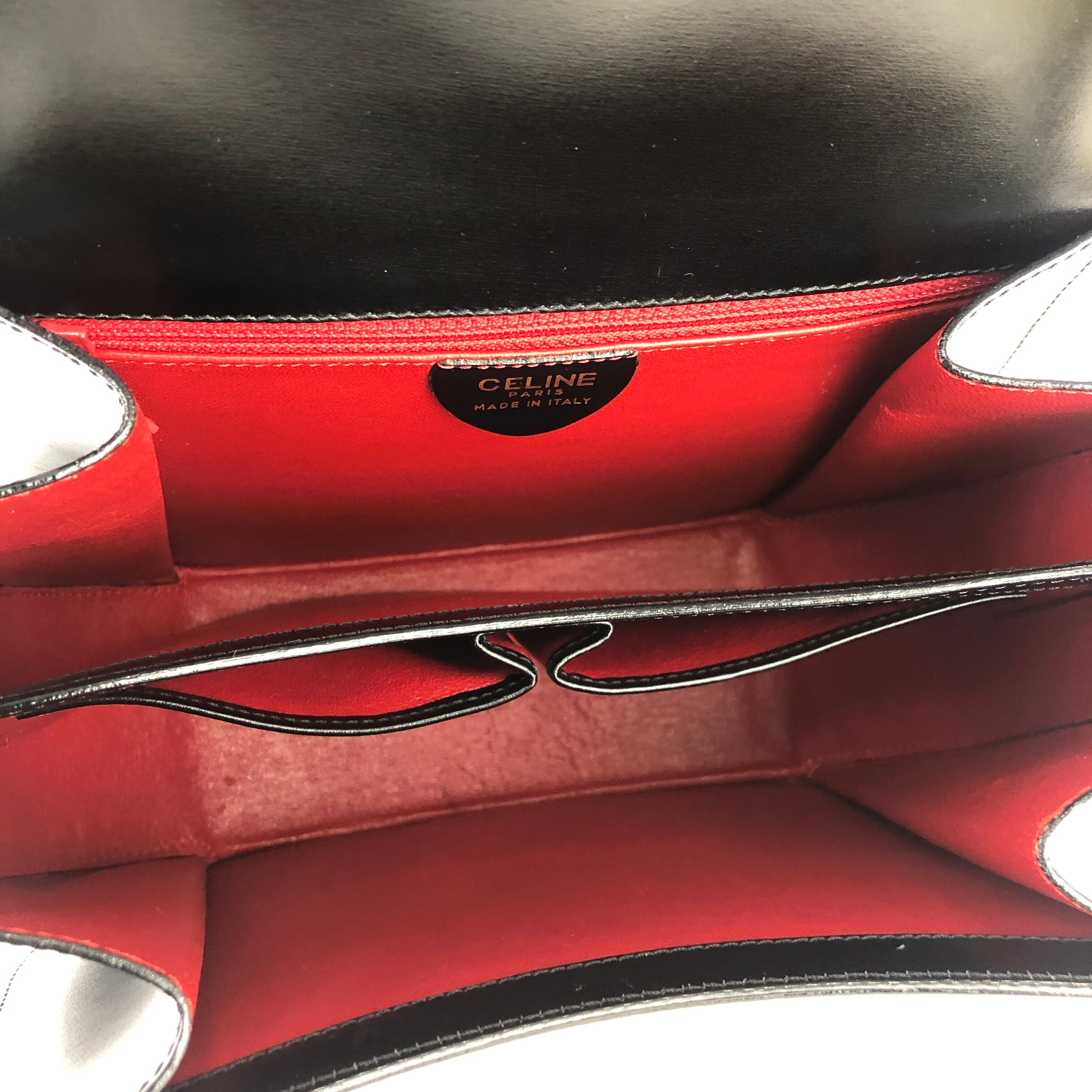 CELINE セリーヌ フロントロック ロゴ レザー クロスボディ ラウンド