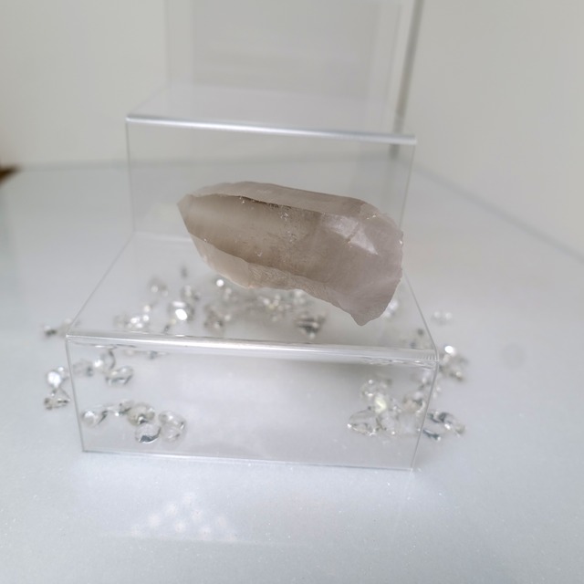 【豊かさへのヴィジョンを開き、望む未来を現実へと導く】ゴールデンヴィジョンクォーツ　ポイント　100　G13_1
