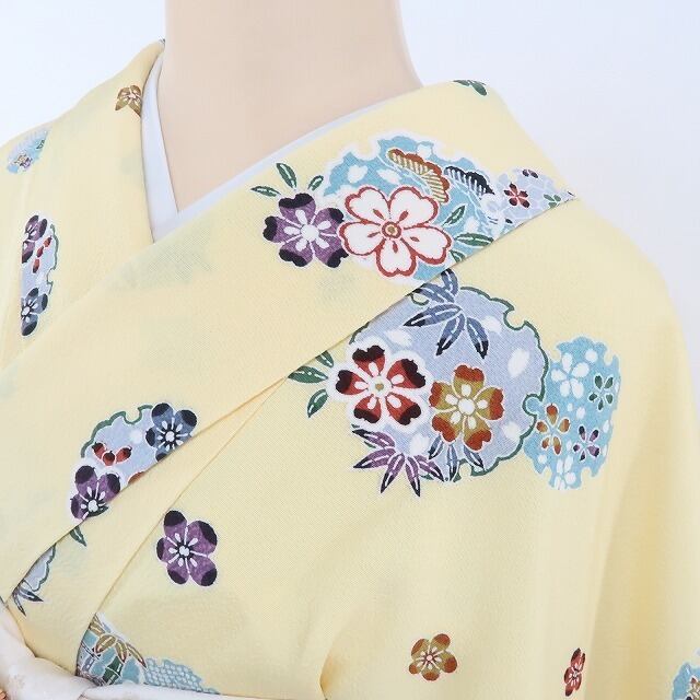 新品 京友禅 琉球紅型 着物 仕付け糸付 正絹“皆に晴れやかな魔法を  