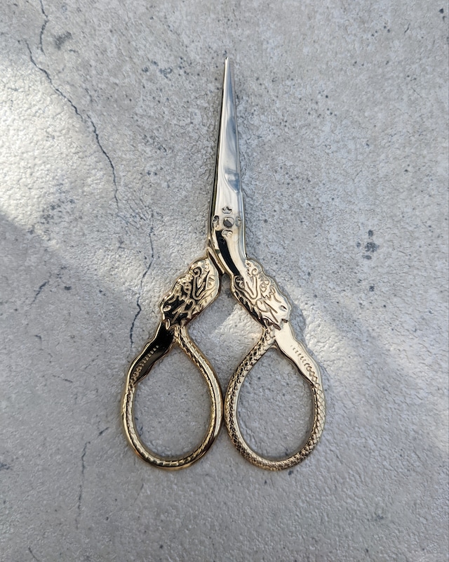[Scissors] 　Dragon