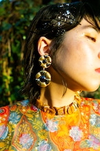 Gold flower earring