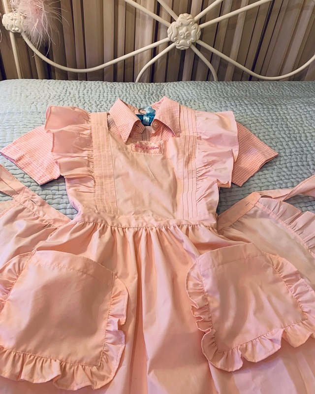 ピンクエプロン (211110)