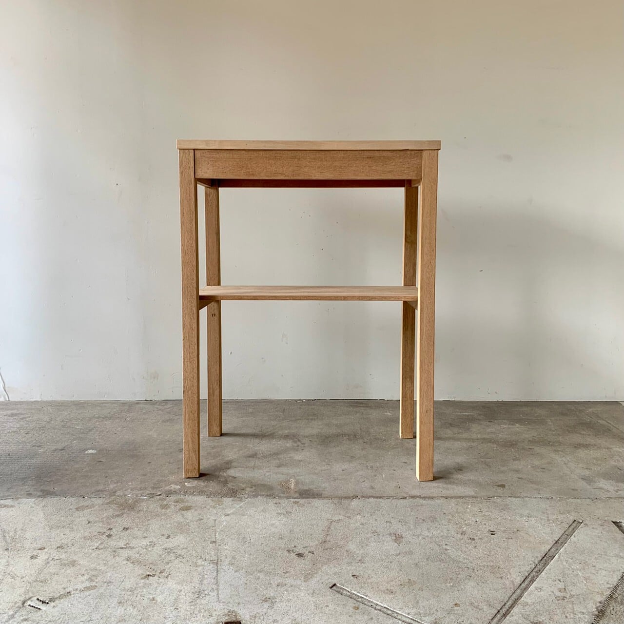 サイドテーブル　飾り台　古家具　0705