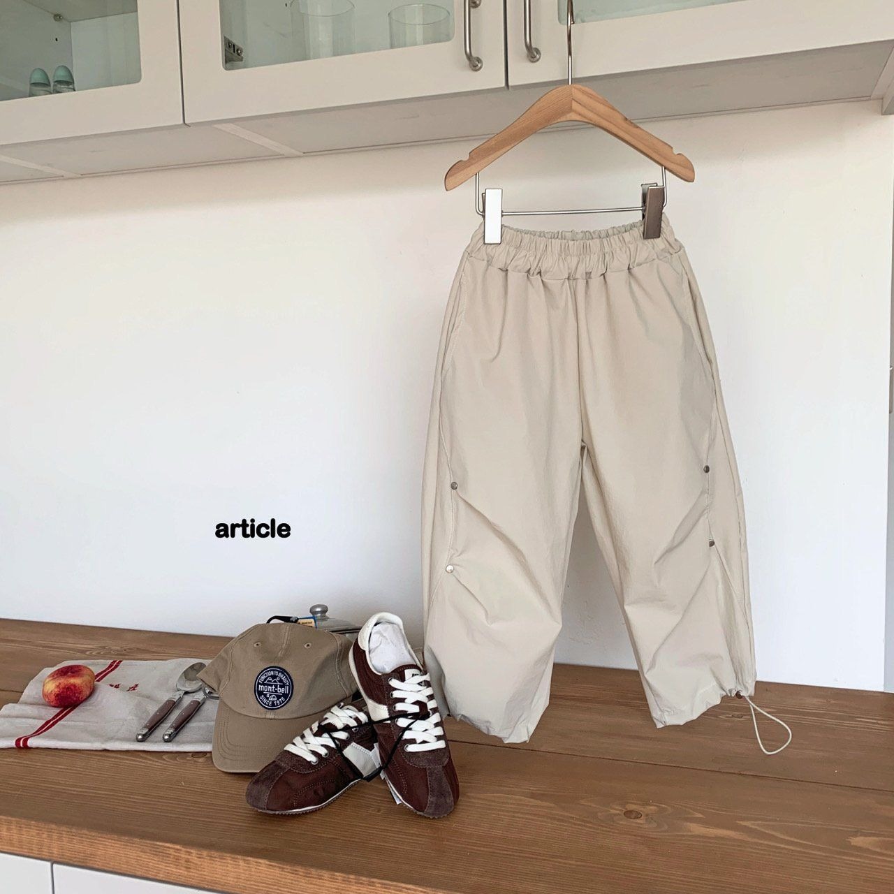 [article] Windrivet Pants / [아티클] 윈드리벳바지