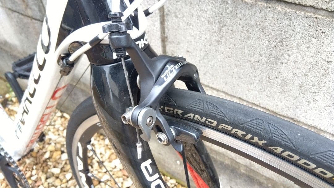 整備済み】PINARELLO フルカーボンロードバイク ROKH 20段変速【送料