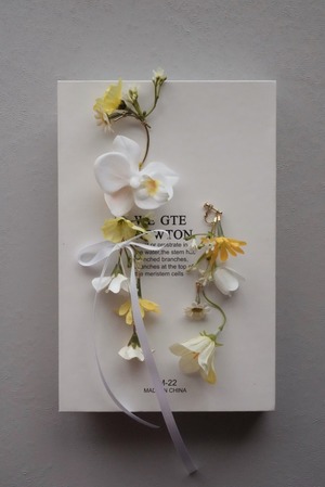 ※再販※【7/31〜発送予約分】flower ear cuffs