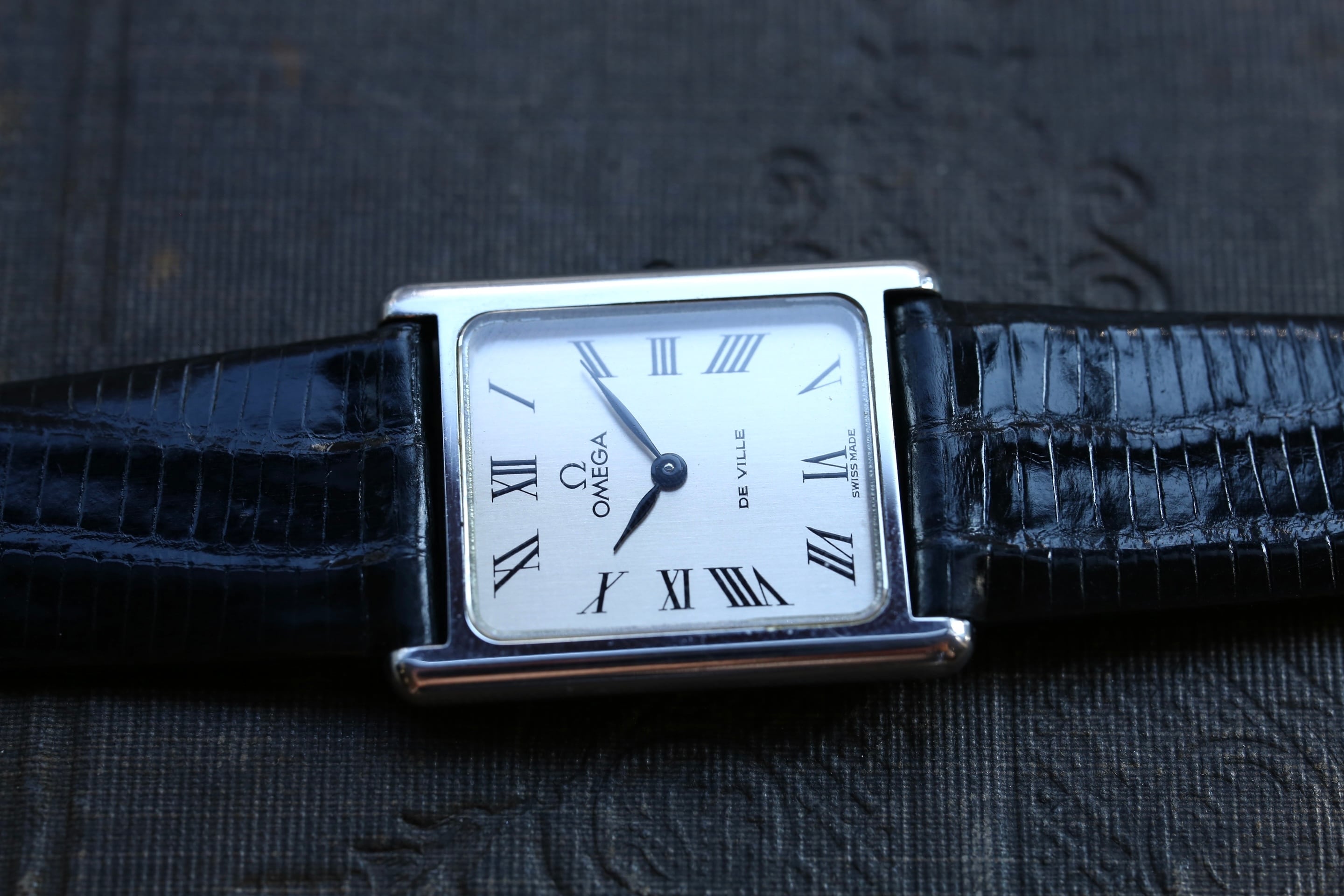 OMEGA】 1970's オメガ デビル レクタンギュラー ローマンインデックス