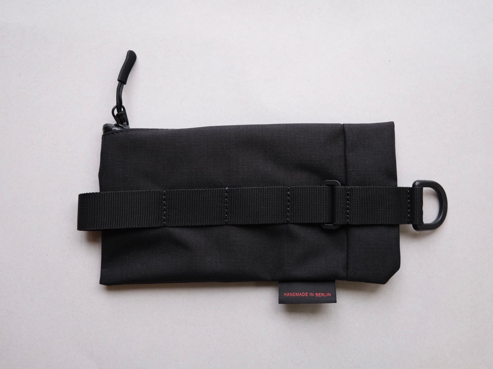 bagjack”MOBILE HOLDER TWIST” | Lapel online store