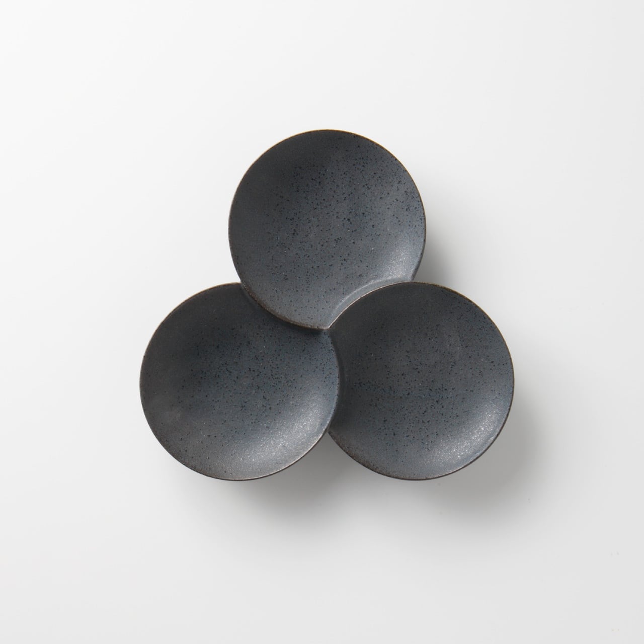 サンドブラック3つ仕切りプレート | 〇よ工房
