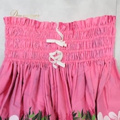 フラダンス 衣装 パウスカート KilaKila Market ピンク系 日本製 シングル ハイビスカス柄 レイ柄 かわいい 華やか 鮮やか 明るい 白 緑 ハワイアン アロハ ハワイアンプリント フラ ダンス レッスン 練習 ハワイ おしゃれ ダンス衣装