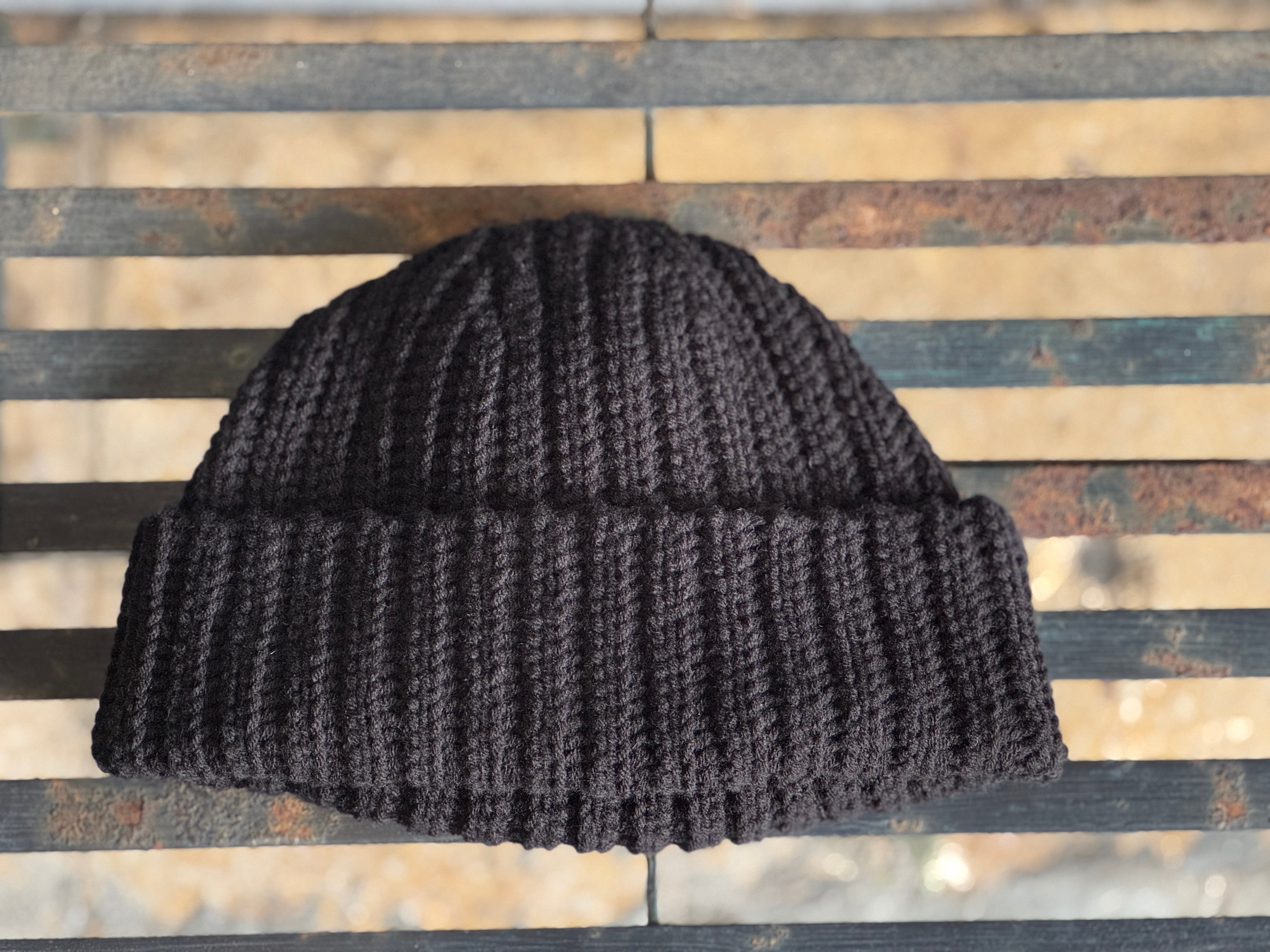 SHHH ビーニー Shhh Swirl Beanie (White & Light Blue) | shhh