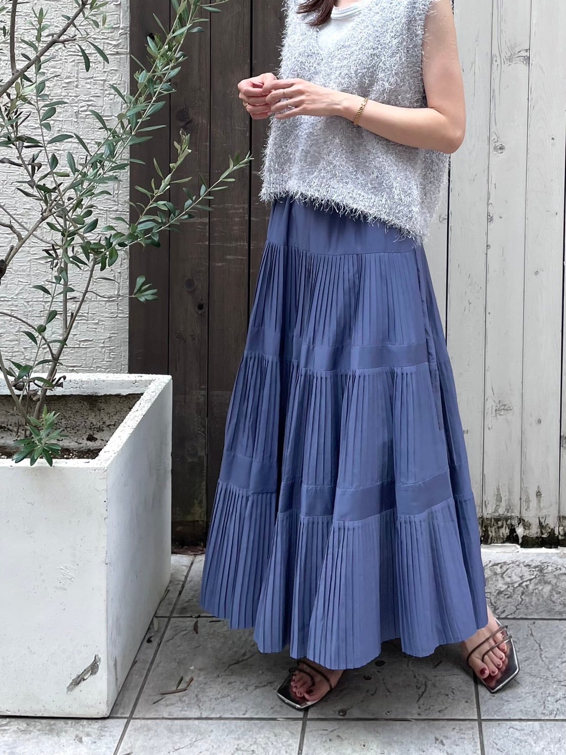 2c9ea156399b9175fd4355742f8993  