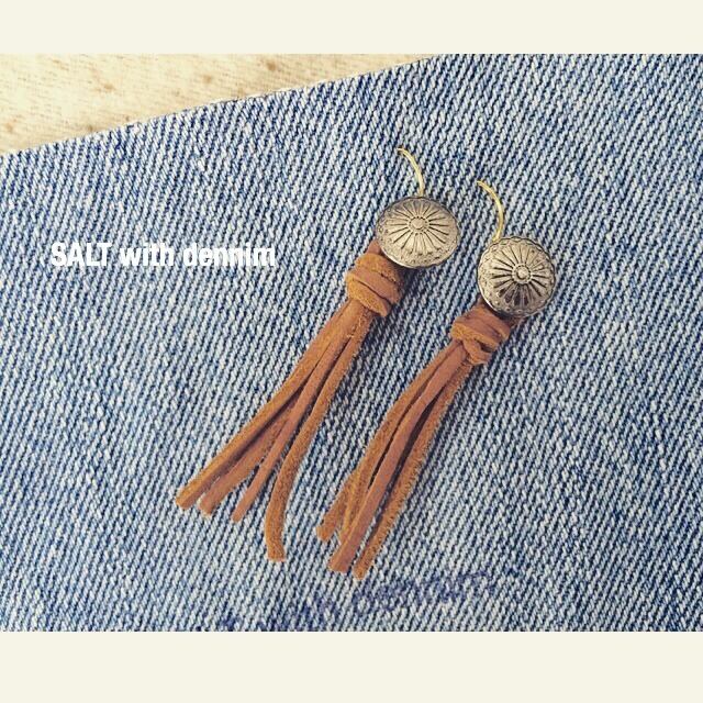 【お試し価格】コンチョ×レザーピアス