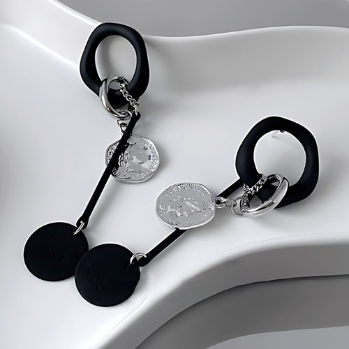 Round long earrings C0369