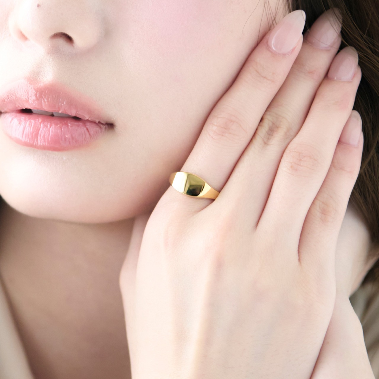SOFT SIGNET RING
