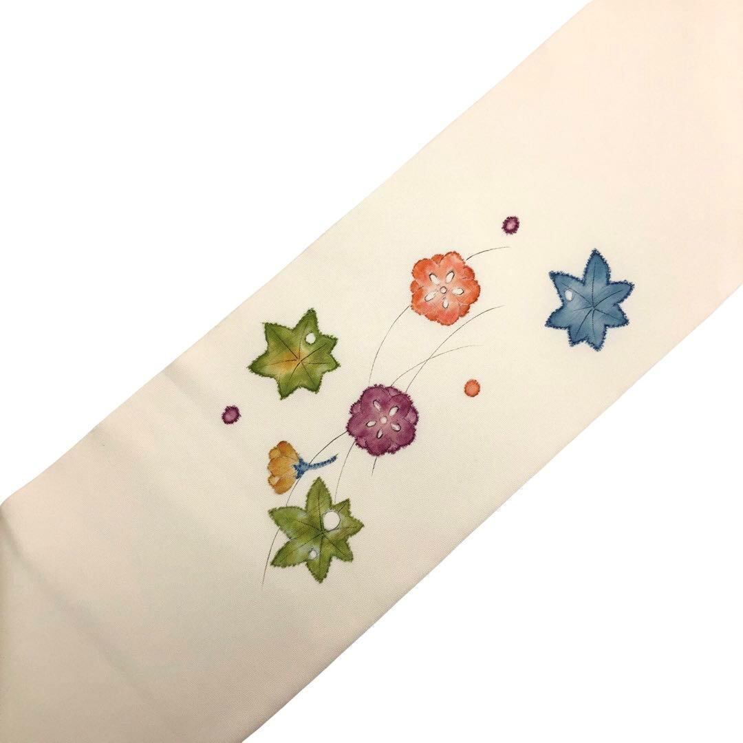 名古屋帯 作家物 塩瀬 手描き 彩り豊かな花模様 乳白色 O-3558  