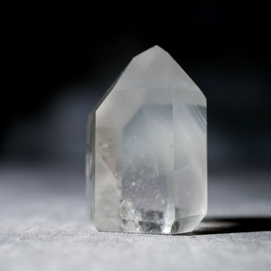 《outlet》ホワイトファントム クォーツ / タワー ポイント【1】