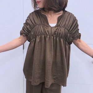 ロージー  Rosiee 涼し気シャーリングスキッパーブラウス