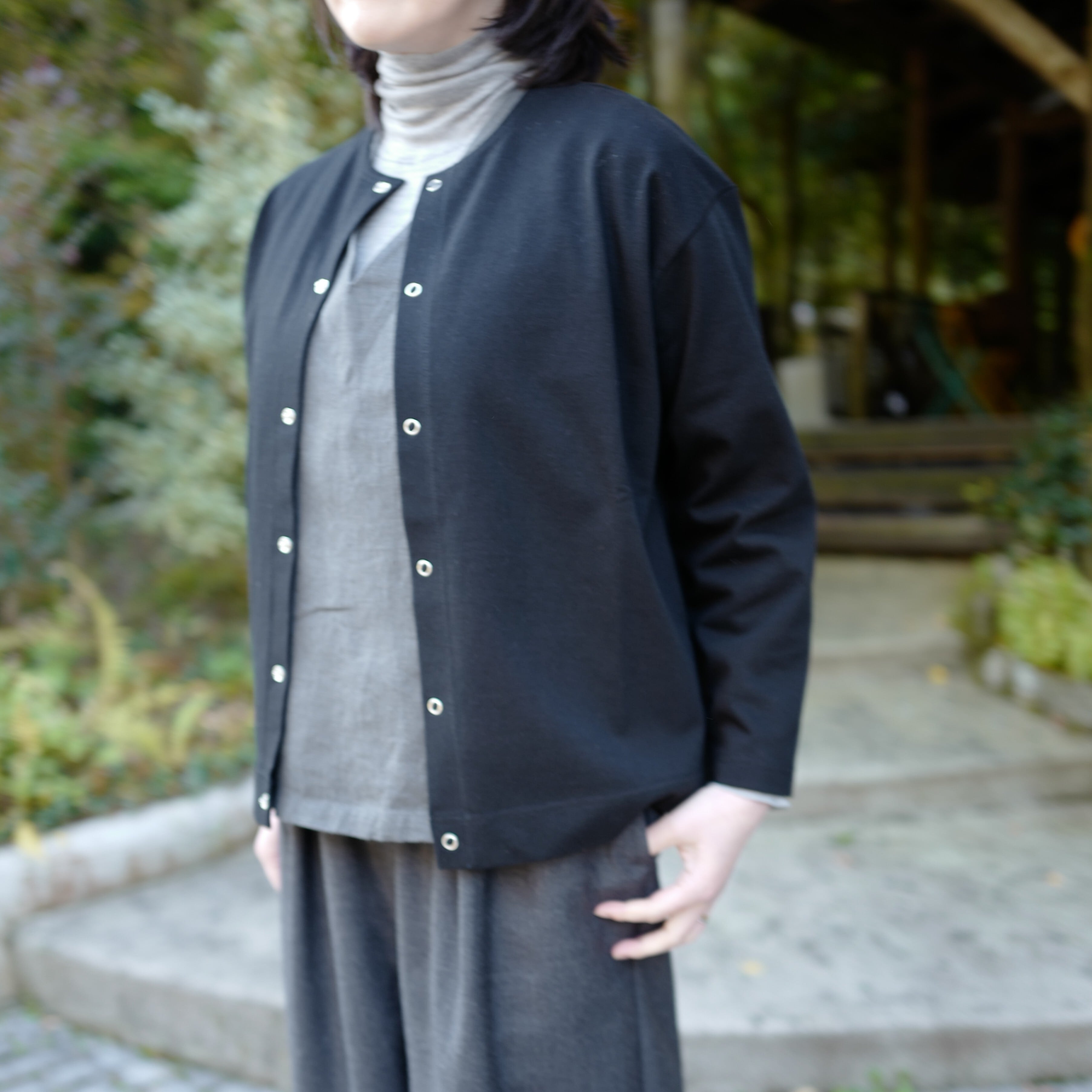 Charpentier de Vaisseau│Jamie Cotton snap Button Cardigan (Black)