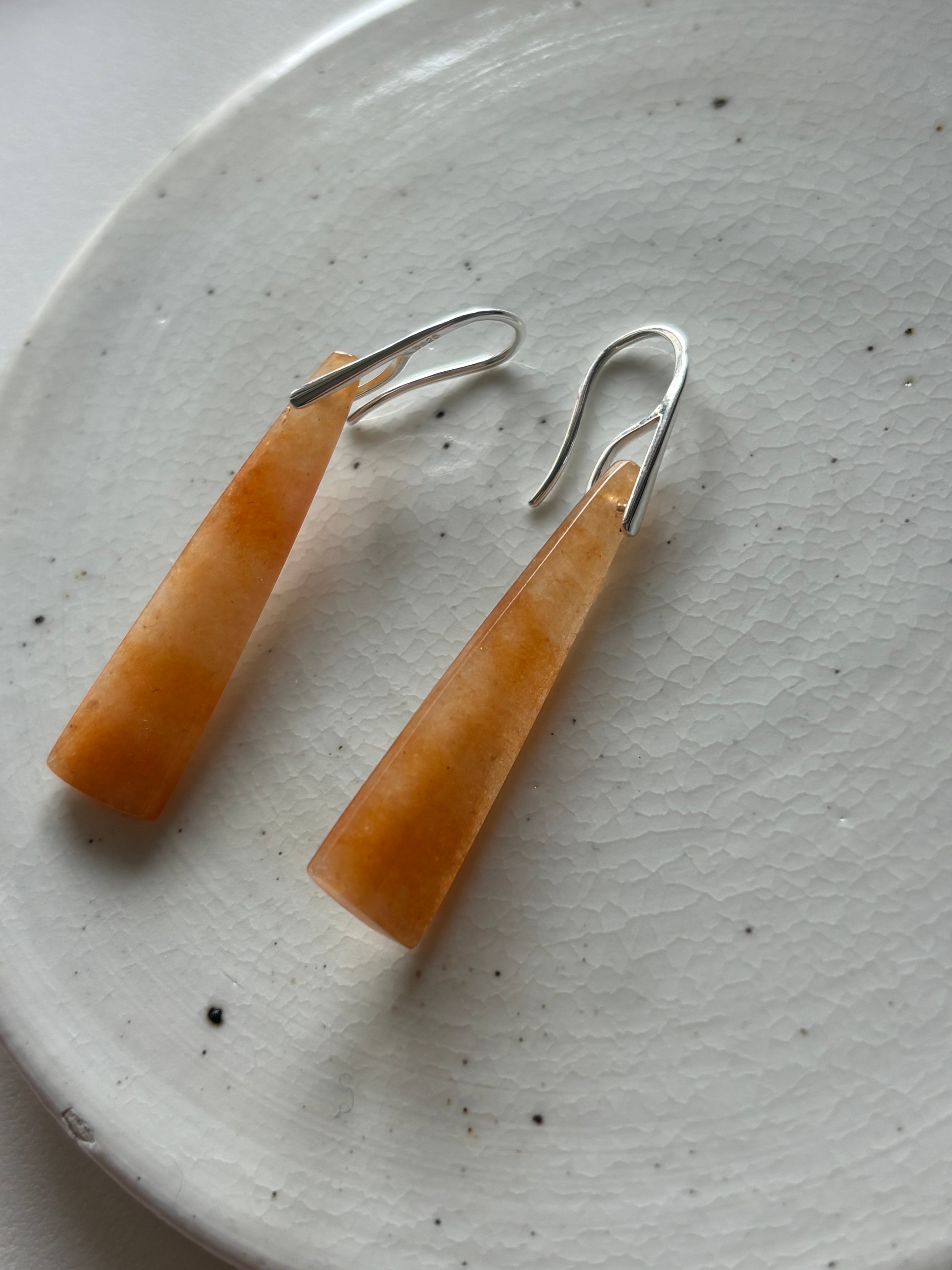 triangle-cut red aventurine pierce