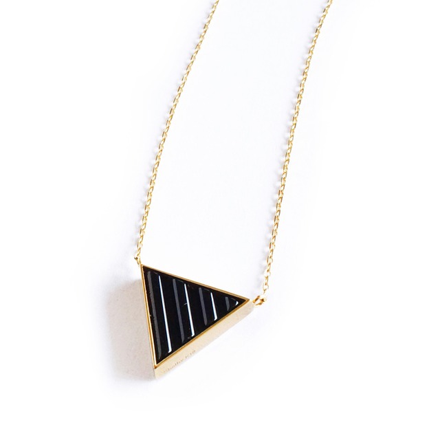 One n' Only / Wave Onyx Necklace (Trilliant / N133-OX)
