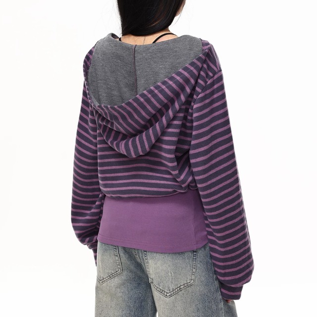layered-look long tee with a hood　レイヤードフード付きロンティー　J2151