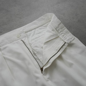 90s GUESS Two-pleat chino trousers "made in USA" [W31L28.5相当] 古着