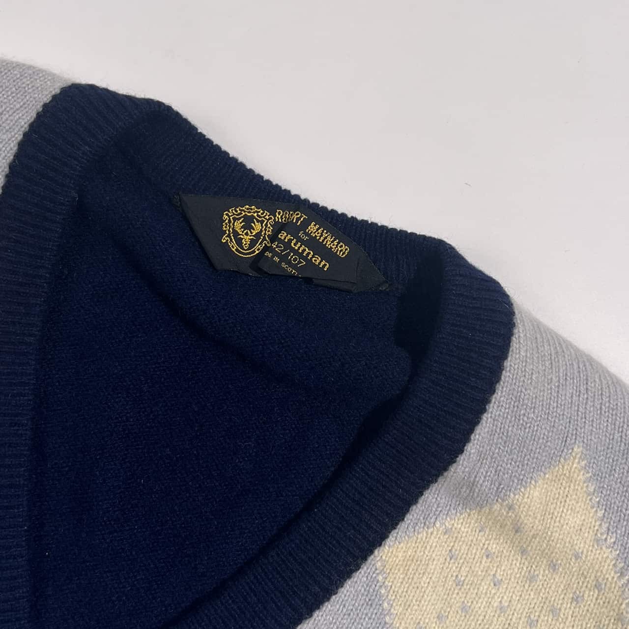 カシミヤ100% スコットランド製 ROBERT MAYNARD ロバートメイナード アーガイル Vネック ニット セーター 42/107 /ブルー系 メンズ
