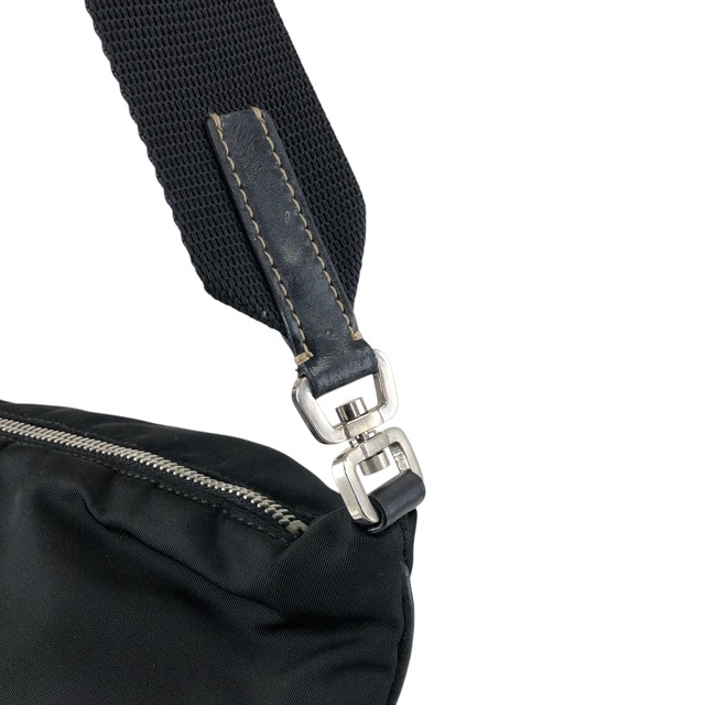 PRADA プラダ ショルダーバッグ ブラック トライアングルロゴ ナイロン vintage ヴィンテージ オールド ribjbv