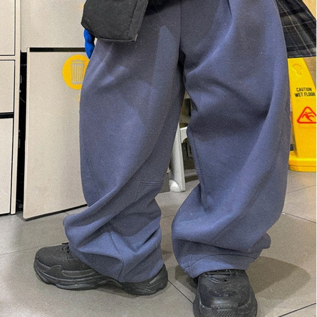 裏起毛ヘイズブルーベーシックスウェットパンツ　1100