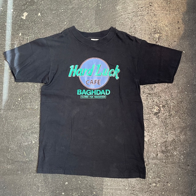 90's PRINT TEE-SHIRTS "HARD LUCK CAFE " ONEITA ボディー MADE IN U.S.A.