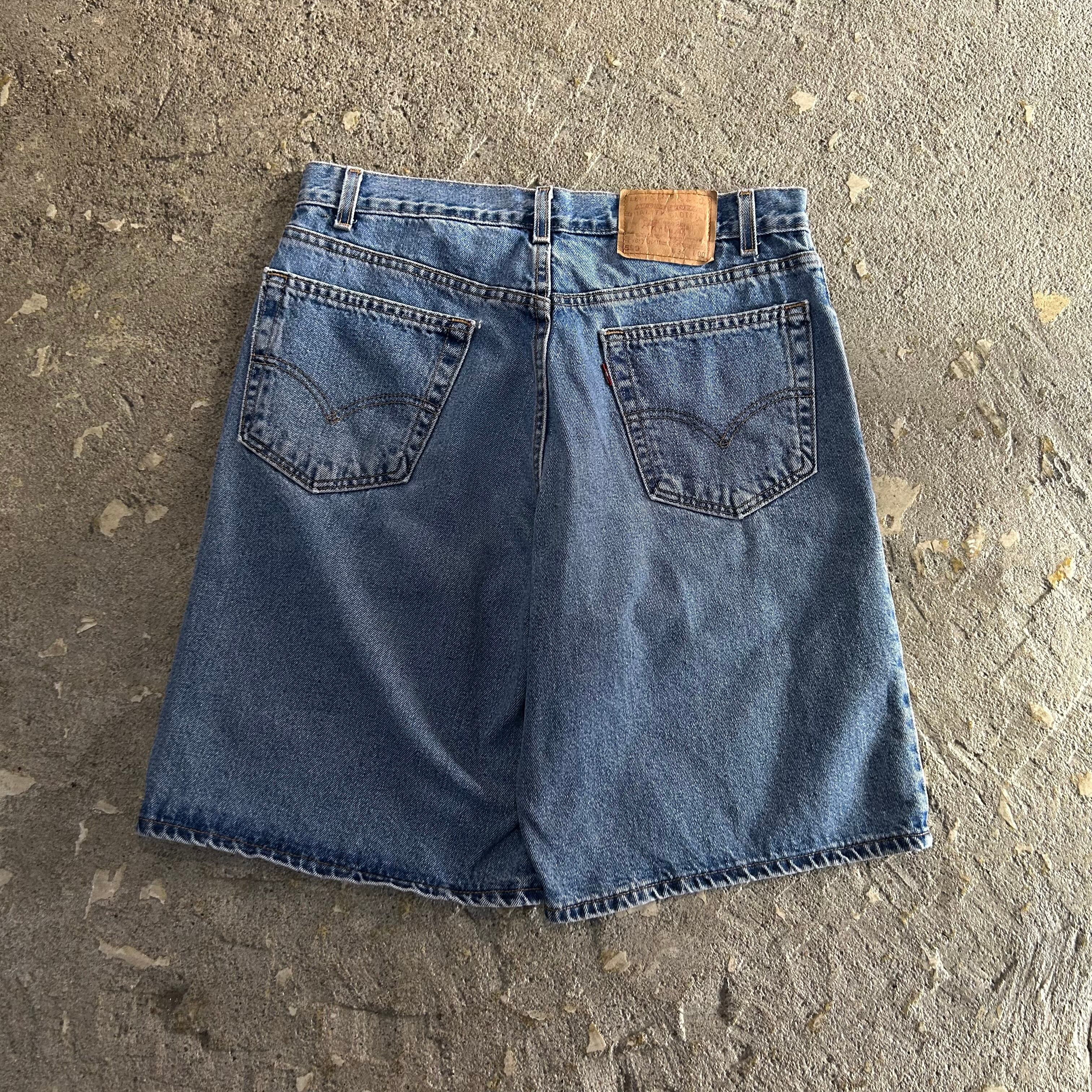 made in USA!! 01s Levis 550 denim shorts【仙台店】