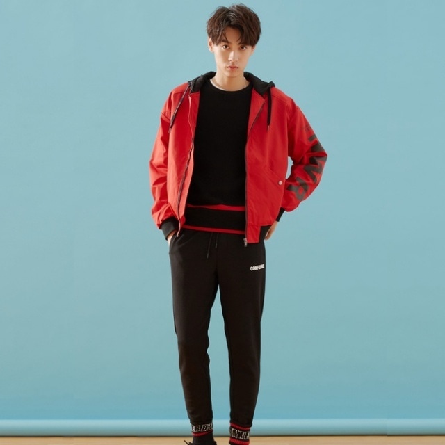 ジャケット メンズ フード付 ブルゾン メンズアウター 水色 赤 春秋コーデ カジュアル メンズバディmensbuddy ジャケット メンズ フード付 ブルゾン メンズアウター 水色 赤 春秋コーデ カジュアル メンズバディmensbuddy