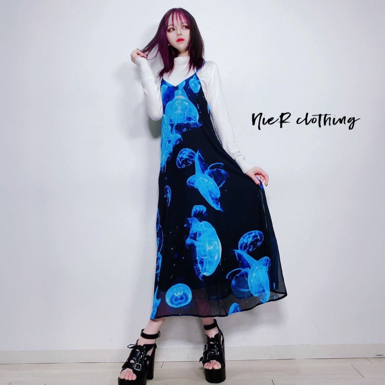 Vネックキャミソール海月ワンピース 裏地付き Nier Clothing