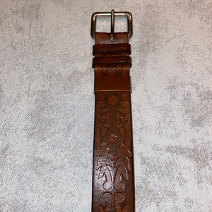 ROMEO GIGLI brown color carving leather belt