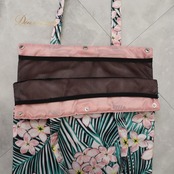 フラダンス 小物 バッグ ピンク系 マウナロア プルメリア柄 Maunaloa ガーメントバッグ かわいい 華やか おしゃれ 軽量 ブラック系 グリーン系 イエロー系 ピンク 黒 緑 黄 ハワイアンプリント アロハ フラ ダンス レッスン 練習 軽量バッグ おしゃれなバッグ ハワイアンデザイン フラダンス小物 フラダンスレッスン プルメリア柄 バッグ 華やかデザイン カラフルプリント 旅行用バッグ エコバッグ おしゃれグッズ フラ小物