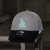 【gifthat別注】NEW ERA 940/9FORTY  ロサンゼルス・ドジャースGRAY SEAGLASS
