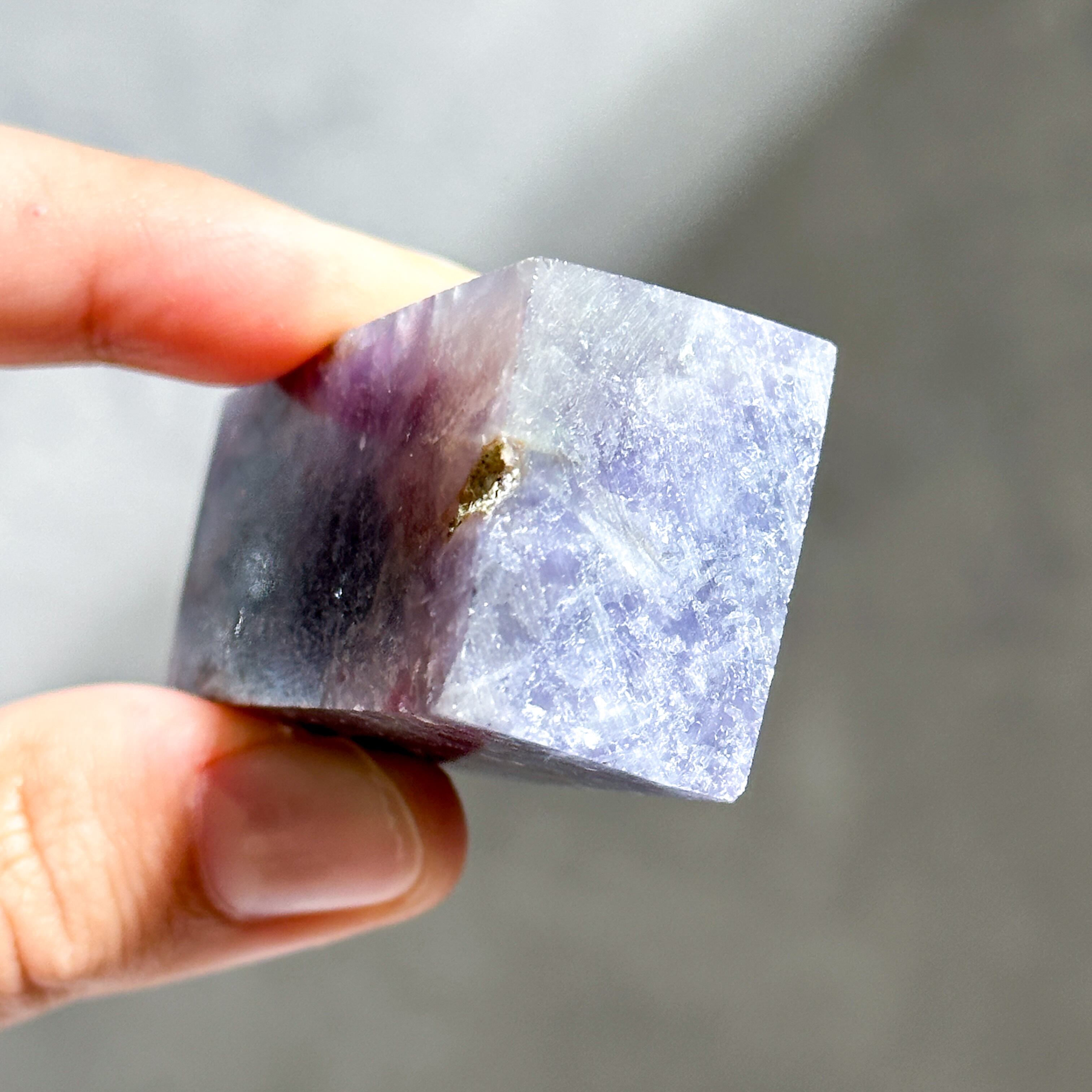 1347 カラーストーン 天然石 パワーストーン 5 フェニックスストーン タワー53◇ Phoenix Stone ◇天然石・鉱物