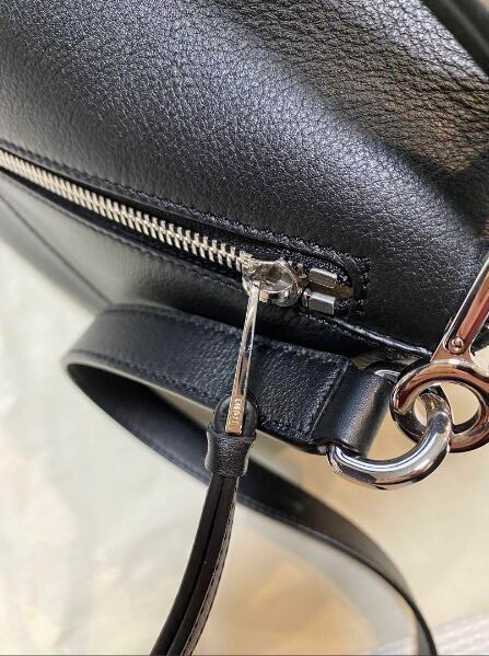 LOEWE ロエベ パズル バッグ スモール クラシック ソフト LOEWE ロエベ パズル バッグ スモール クラシック ソフト