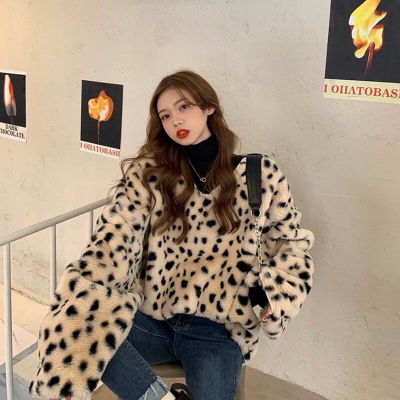 フェイクファーセーター レディースルーズトップス オータムウィンター 秋物 冬物 ブラックストロベリース55904539849