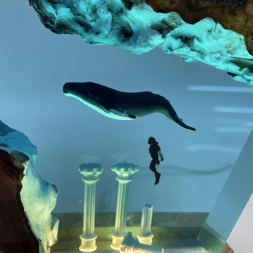 クジラ樹脂ランプ レジン 手作り ホームデコレーション ベッドサイドランプ ベッドサイドテーブル用のユニークな樹脂照明 寝室のナイトスタンド