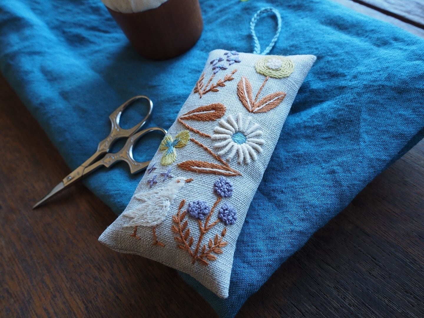 刺繍図案】12か月のピンクッション2 Tiny garden(注・デジタル