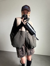 【受注予約:10月上旬入荷予定】ピーチボア切替中綿vest/カーキ