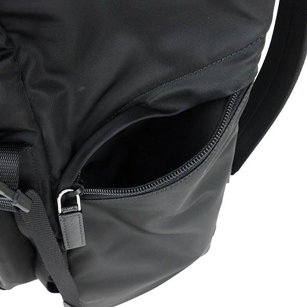 Unused PRADA プラダ バックパック Re-Nylon サフィアーノレザー