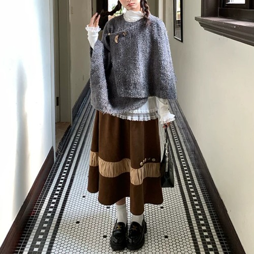 ループボタン付きニットポンチョ ・11991